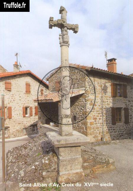 Saint-Alban d'Ay Croix du XVIème siècle