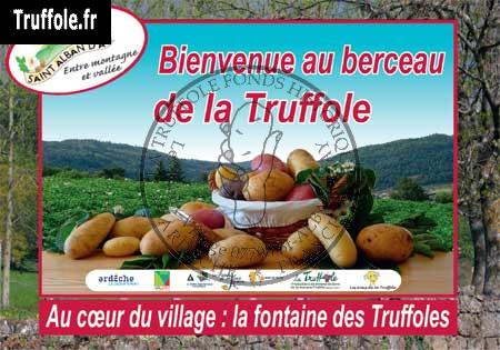 Nouveau panneau touristique à la gloire de la Truffole en Ardèche verte